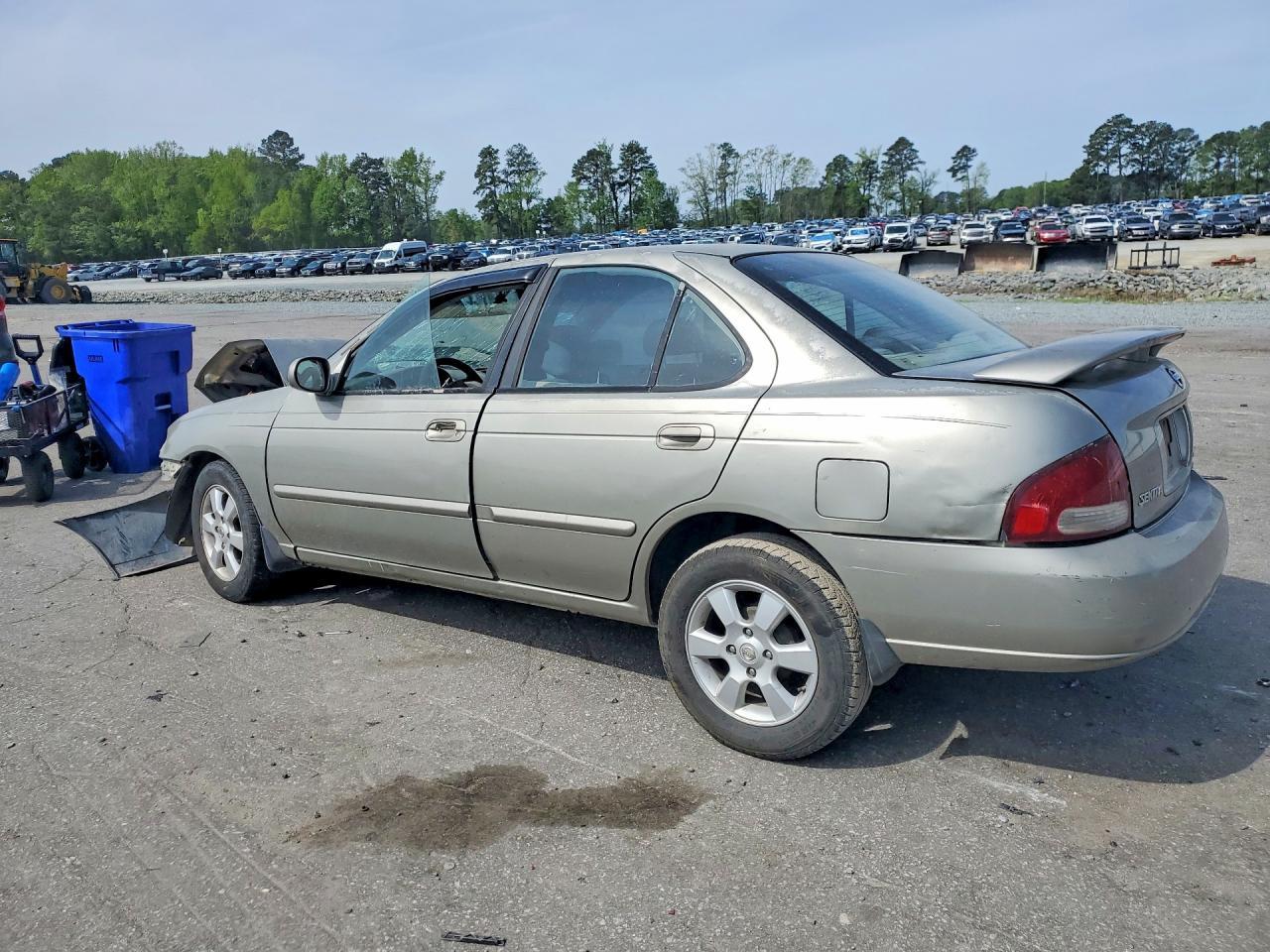 2003 Nissan Sentra Xe - Фото 2