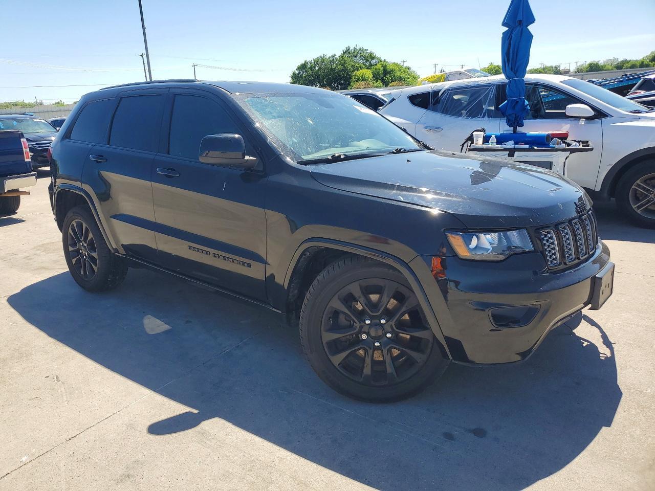 2021 Jeep Grand Cherokee Laredo - Image 4