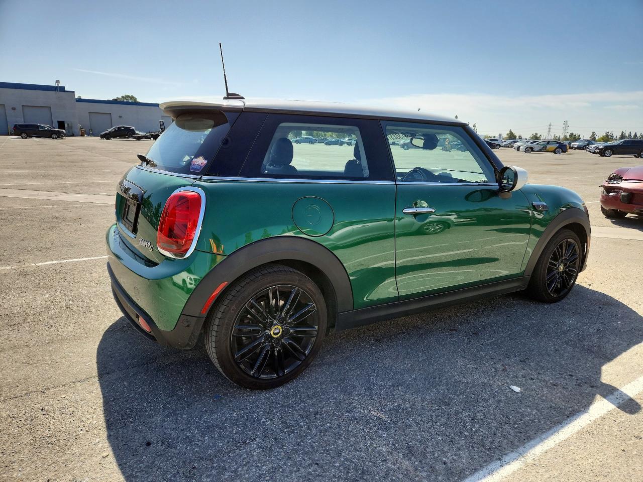 2024 Mini Cooper Se - Image 3