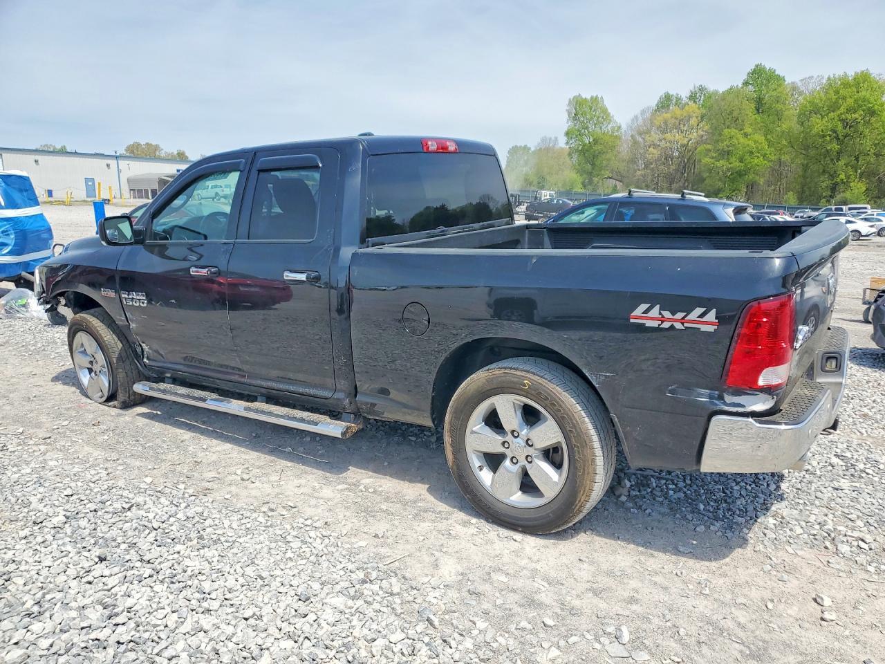 2016 Ram 1500 Slt - Image 2