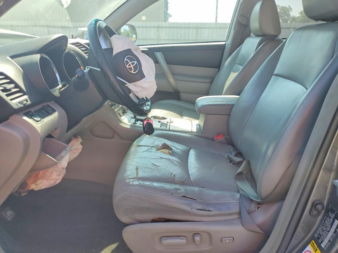 2011 Toyota Highlander Se - Image 7