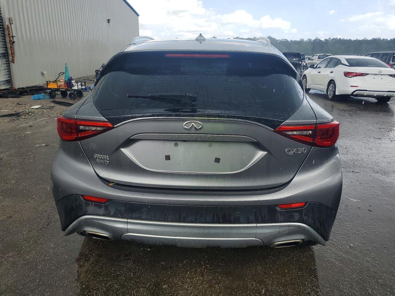 2017 Infiniti Qx30 Luxury - Фото 6