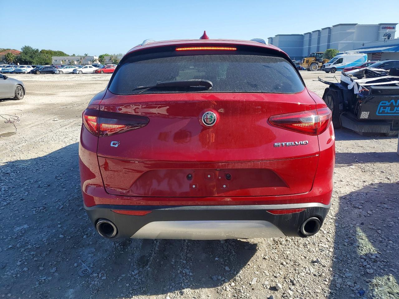 2018 Alfa Romeo Stelvio - Фото 6