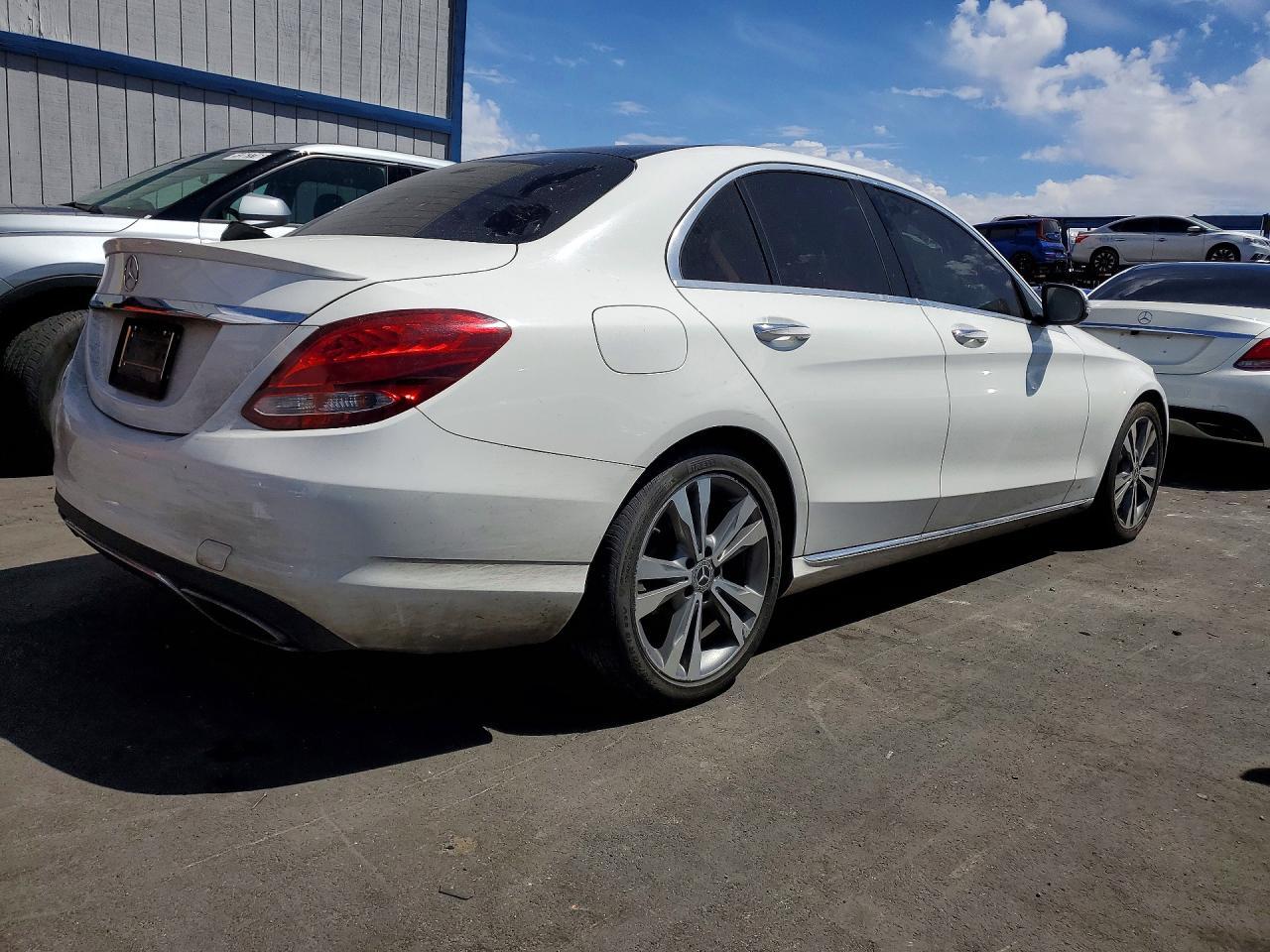 2018 Mercedes-Benz C 300 - Image 3