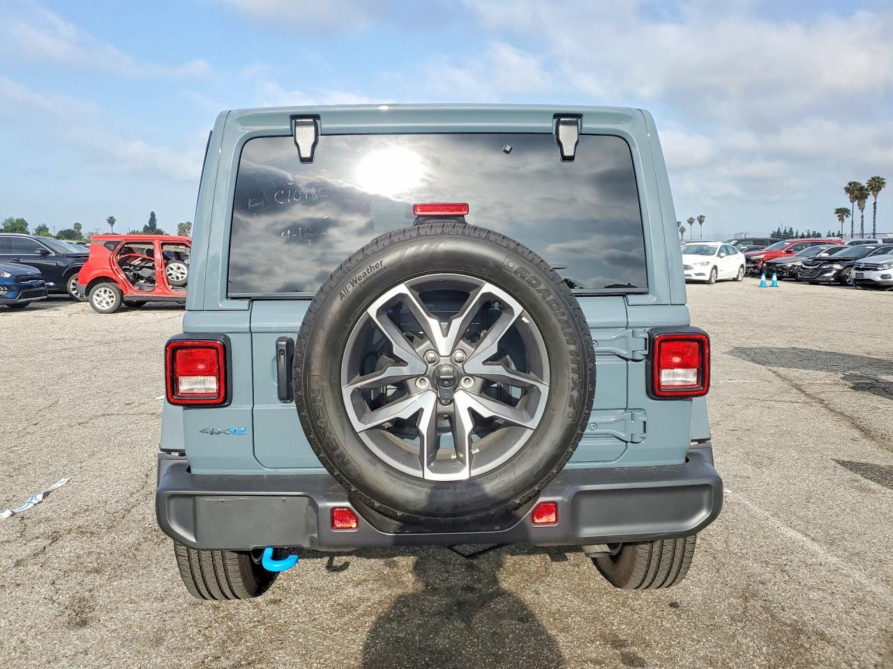 2024 Jeep Wrangler 4Xe - Image 6
