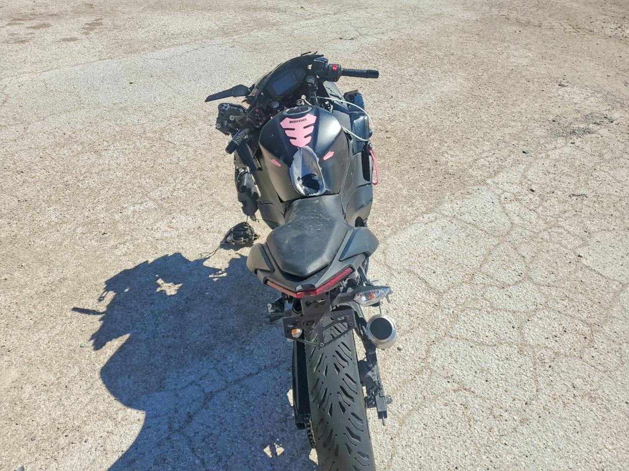2026 Kawasaki Ex500 - Image 6
