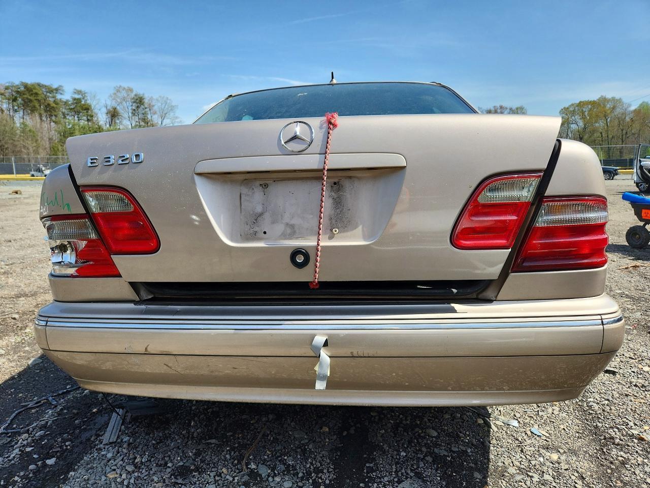 2000 Mercedes-Benz E 320 - Image 6