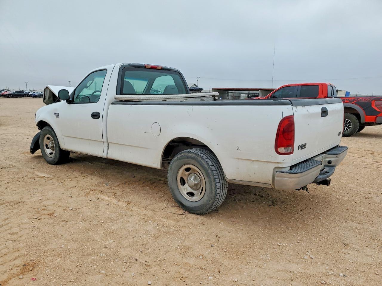 2004 Ford F-150 Heritage Classic - Image 2