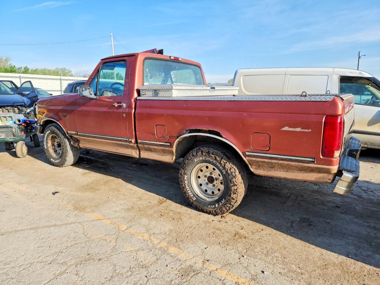 1995 Ford F150 - Фото 2