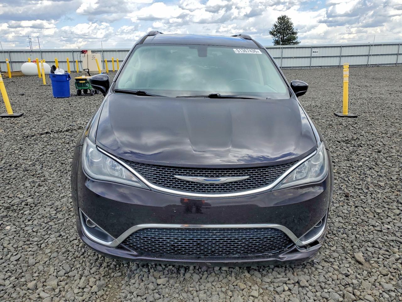 2017 Chrysler Pacifica Touring L - Фото 5