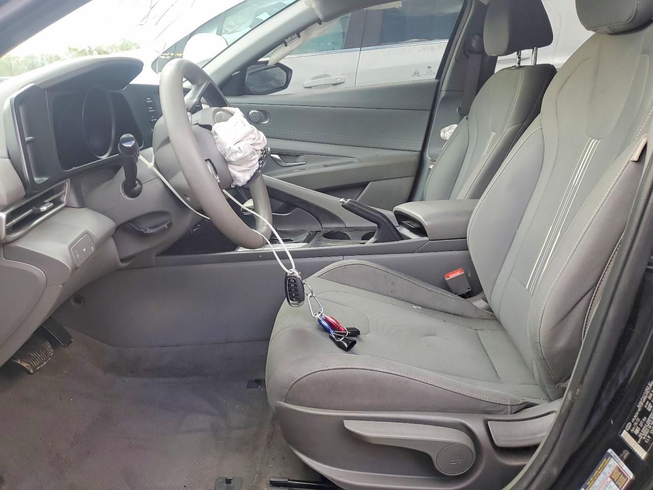 2022 Hyundai Elantra Sel - Image 7