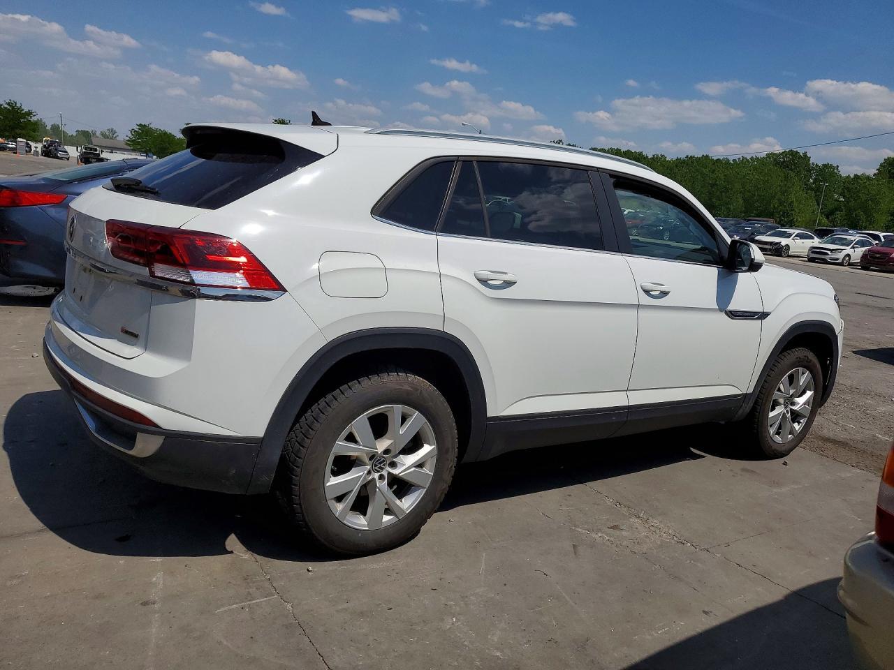 2020 Volkswagen Atlas Cross Sport S - Фото 3