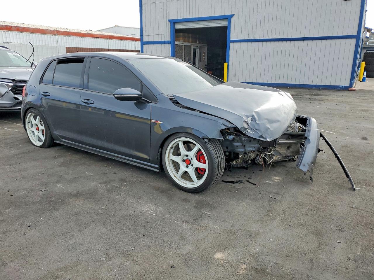 2018 Volkswagen Gti S - Фото 4