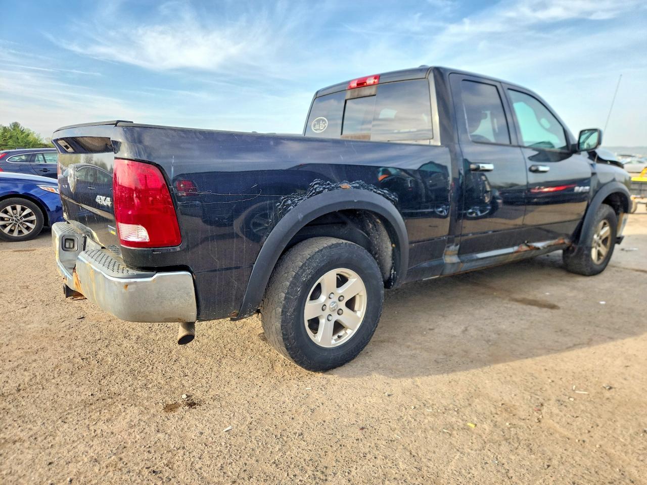 2010 Dodge Ram 1500 - Фото 3