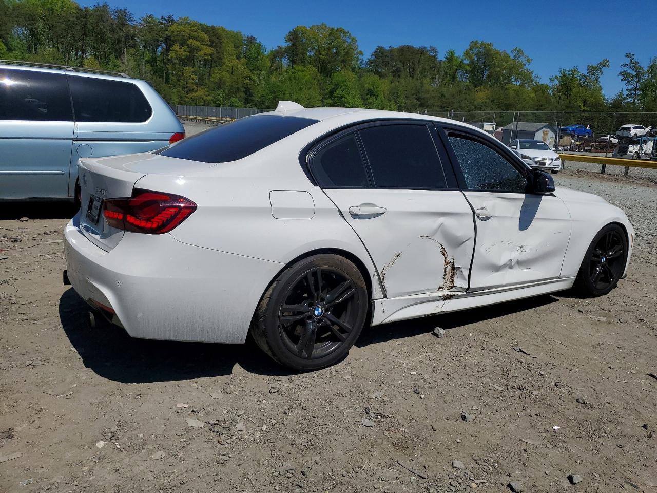 2017 BMW 340 Xi - Фото 3