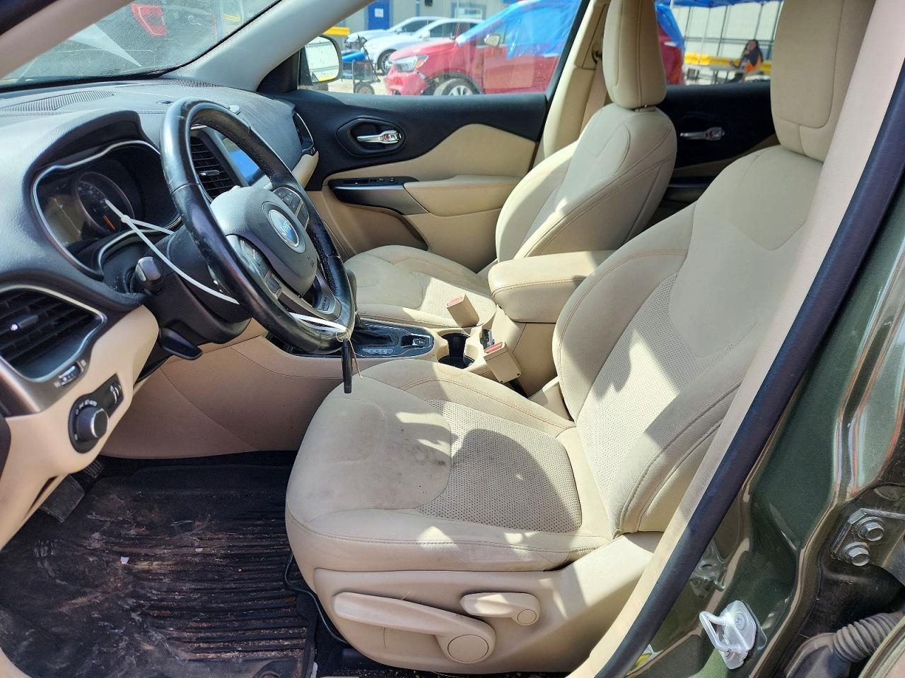 2020 Jeep Cherokee Latitude - Image 7
