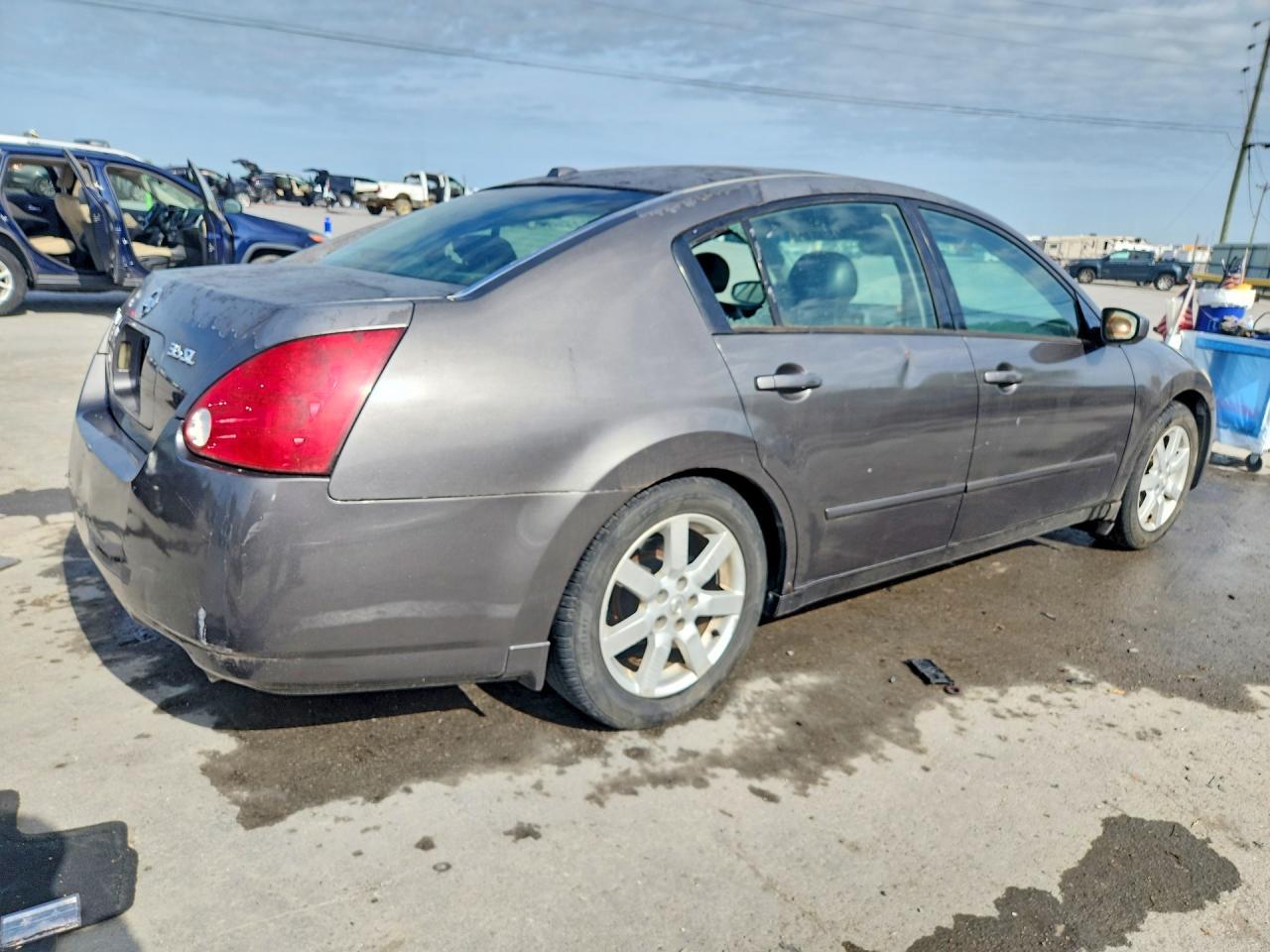 2006 Nissan Maxima 3.5 Se - Фото 3