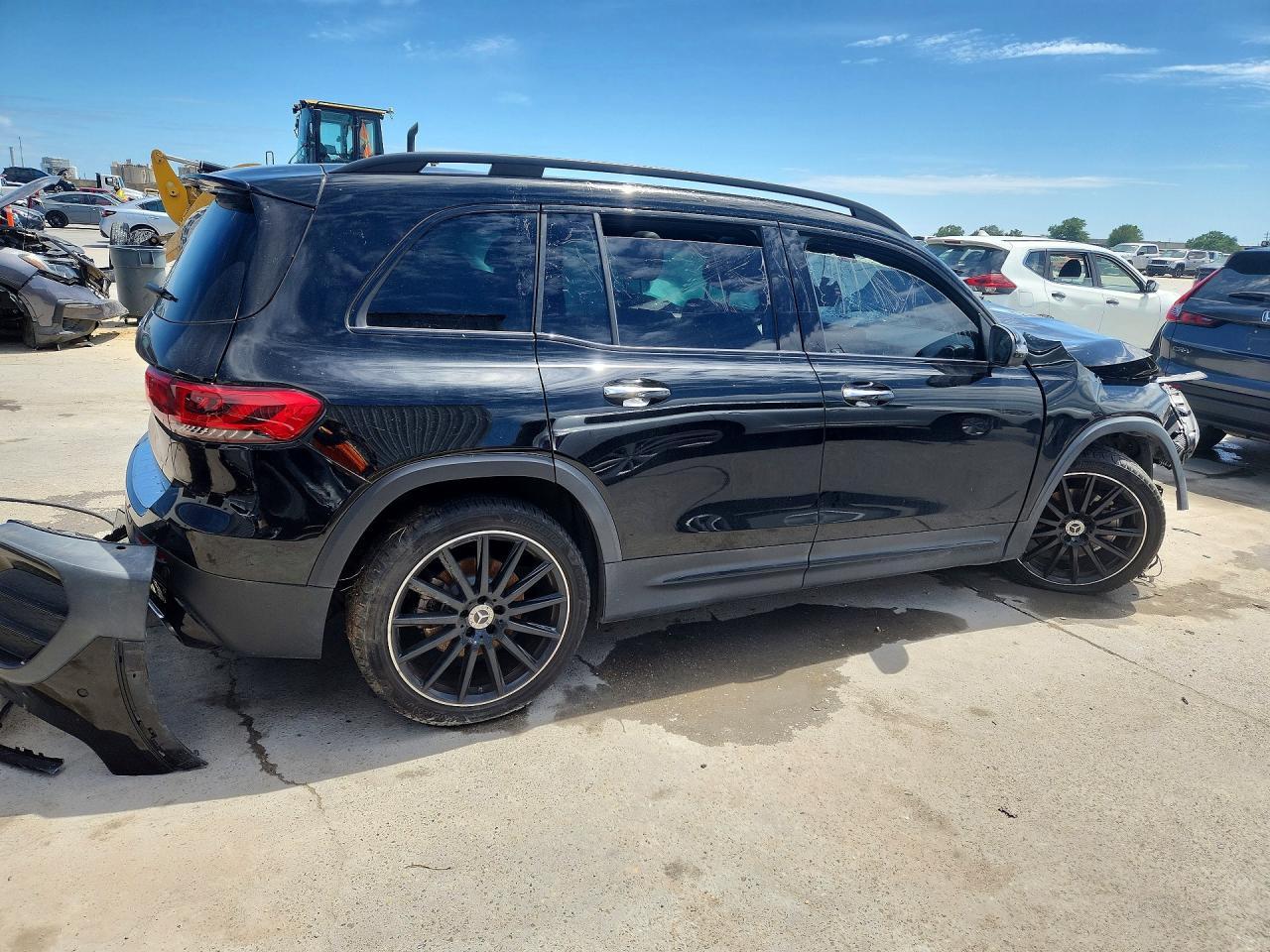 2023 Mercedes-Benz Glb 250 - Фото 3