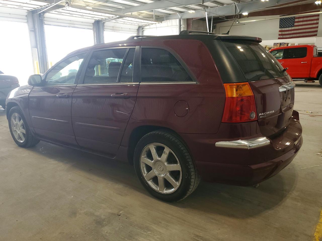2008 Chrysler Pacifica Limited - Image 2