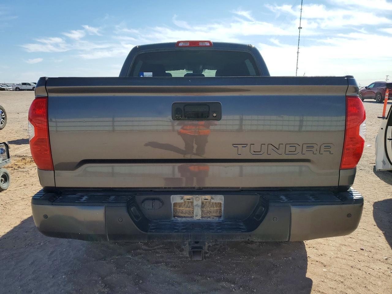 2018 Toyota Tundra Crewmax Sr5 - Фото 6