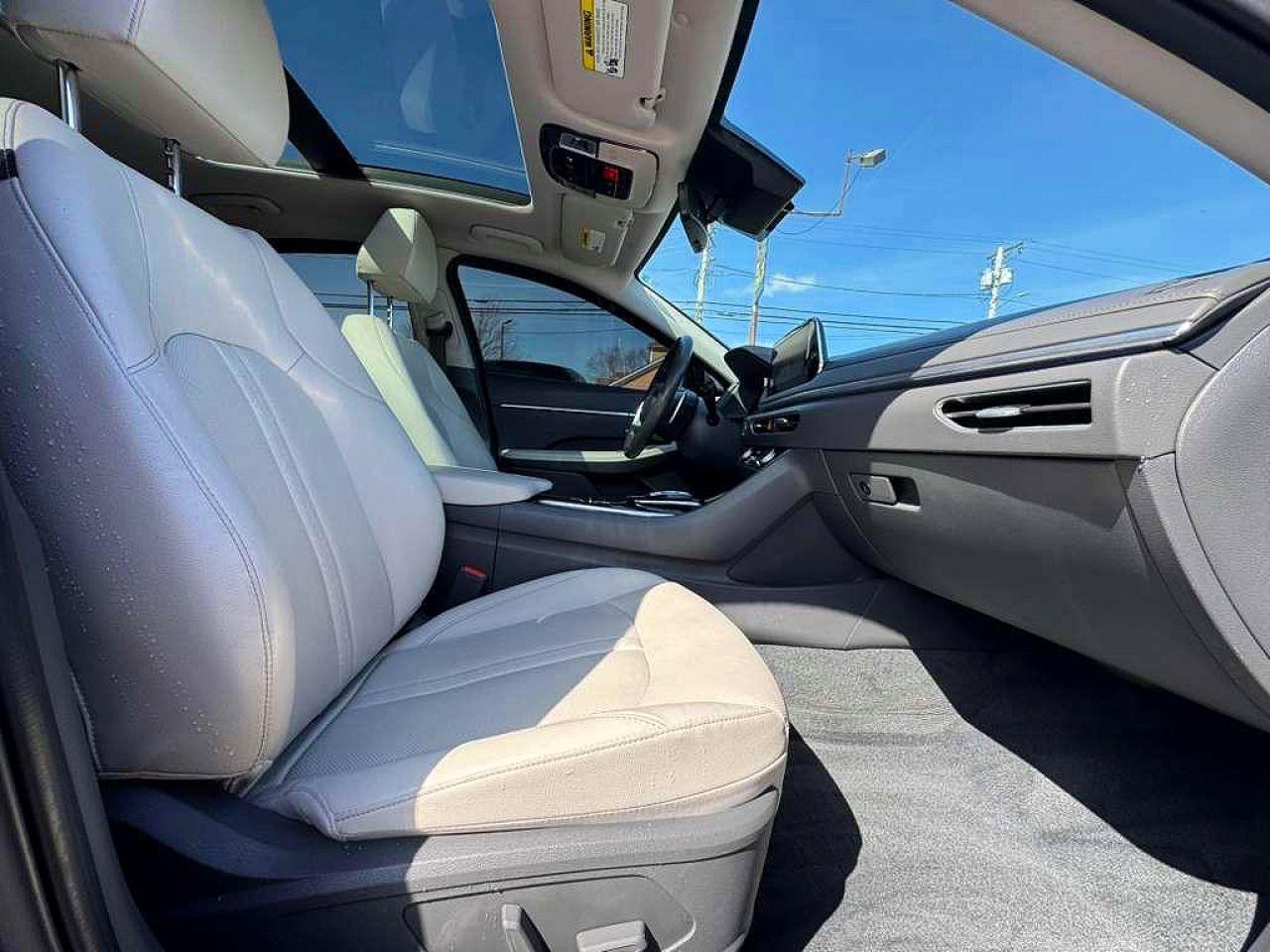 2023 Hyundai Sonata Limited - Image 5