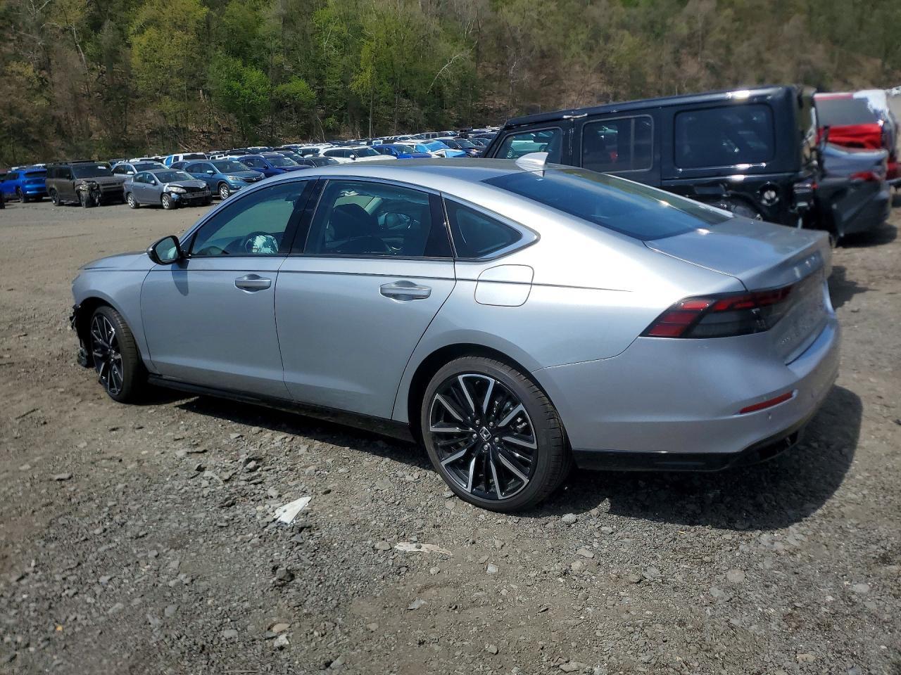2024 Honda Accord Touring Hybrid - Image 2