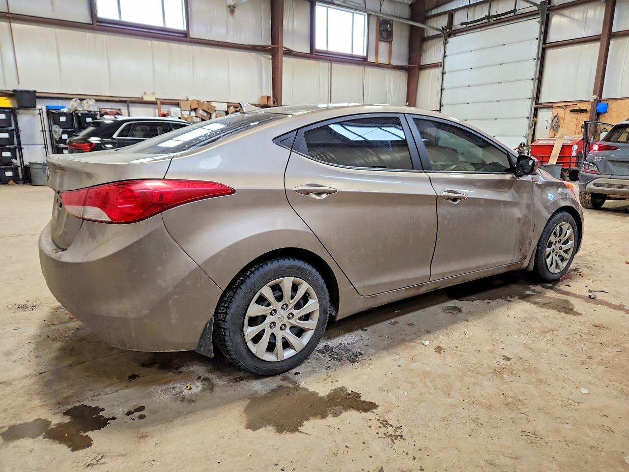 2013 Hyundai Elantra Gls - Фото 3