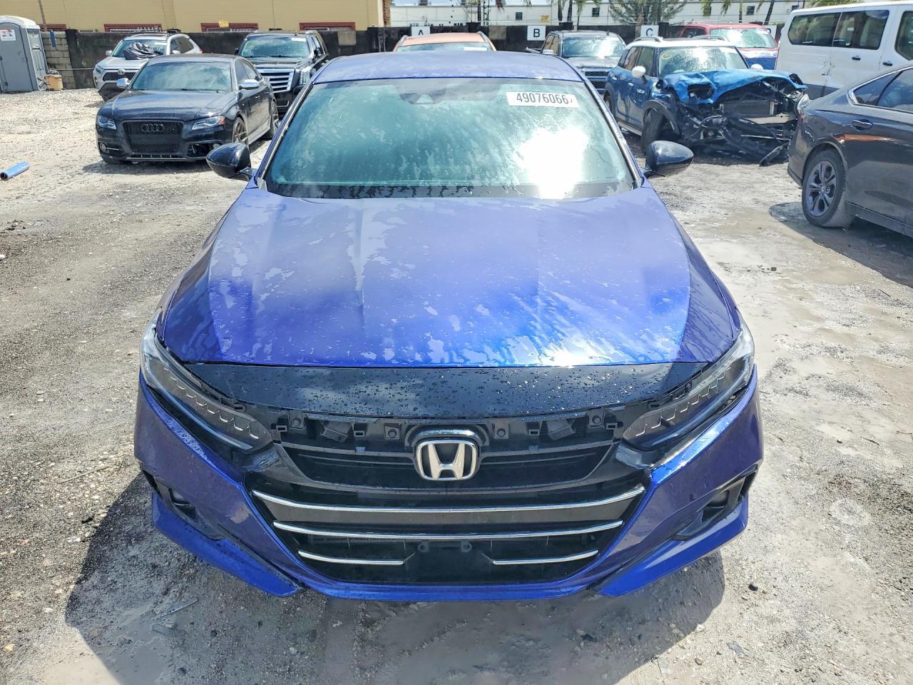 2020 Honda Accord Sport - Image 5