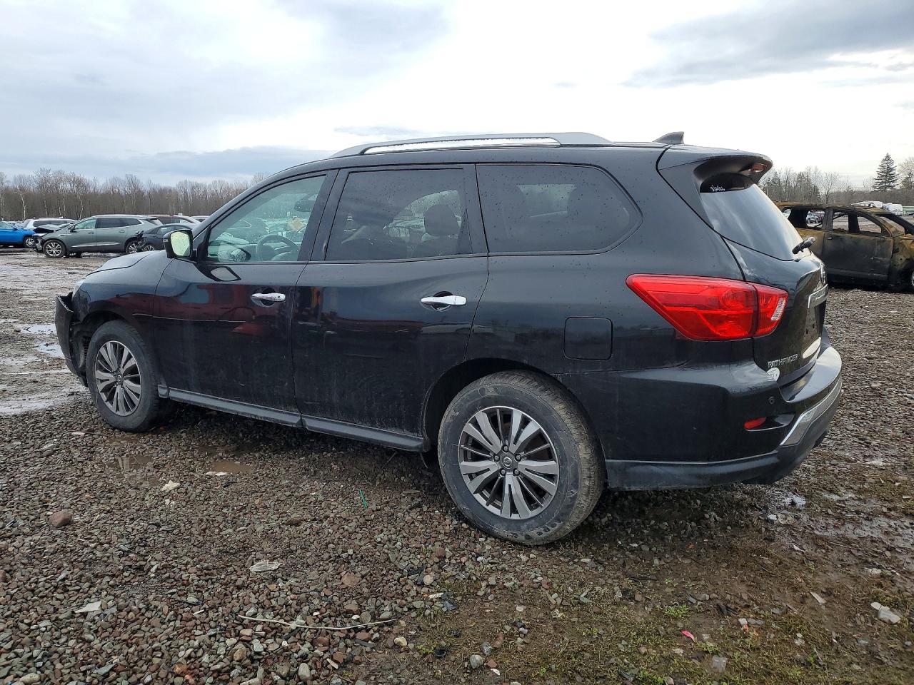2019 Nissan Pathfinder Sl - Image 2
