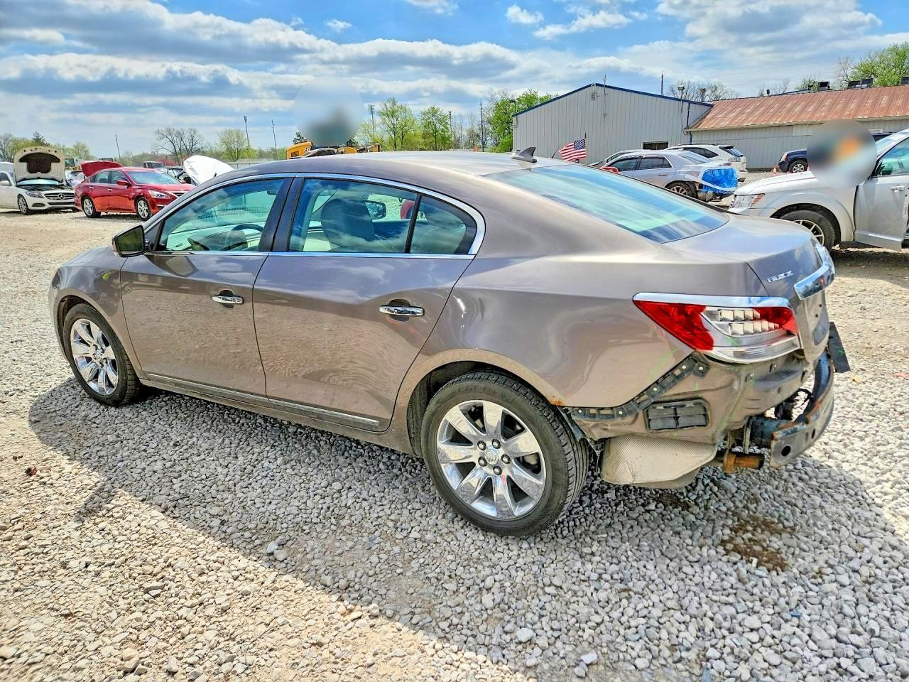 2012 Buick Lacrosse - Фото 2