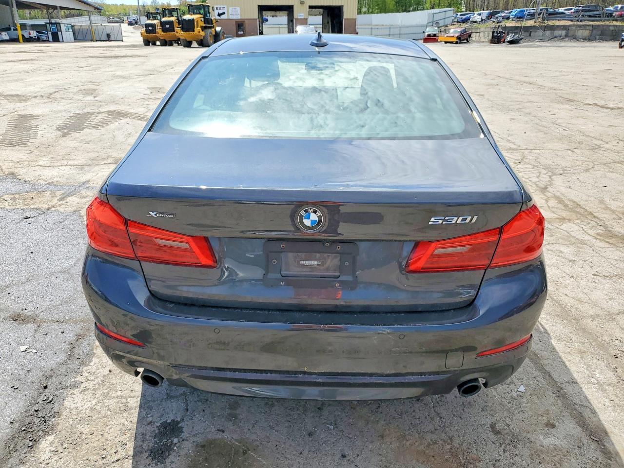 2019 BMW 530 Xi - Фото 6