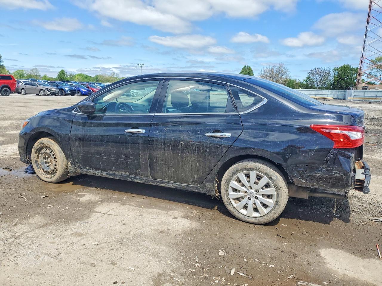 2016 Nissan Sentra S - Image 2