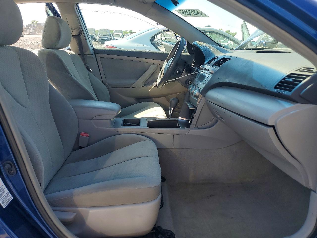 2008 Toyota Camry Le - Фото 7