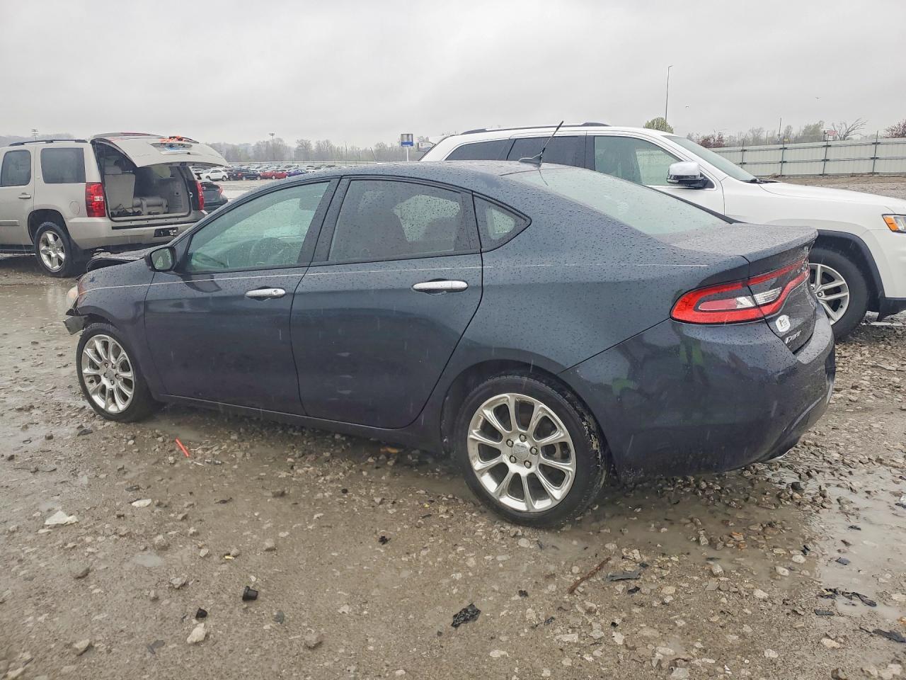 2013 Dodge Dart Limited - Image 2