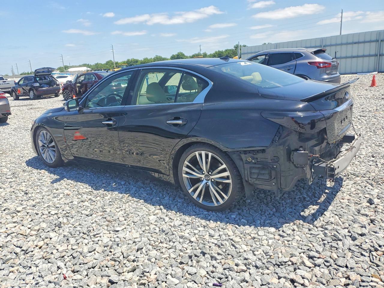 2019 Infiniti Q50 3.0T Luxe - Фото 2