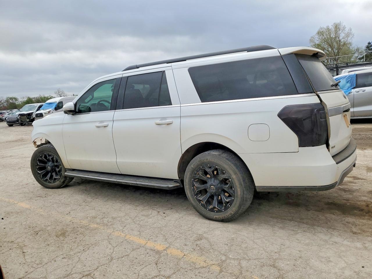 2019 Ford Expedition Max Xlt - Фото 2