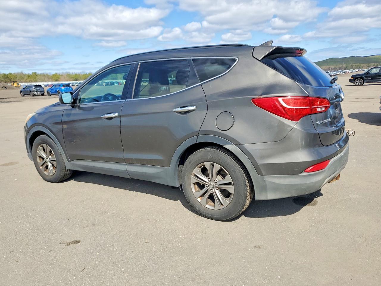2013 Hyundai Santa Fe Sport 2.4L - Фото 2