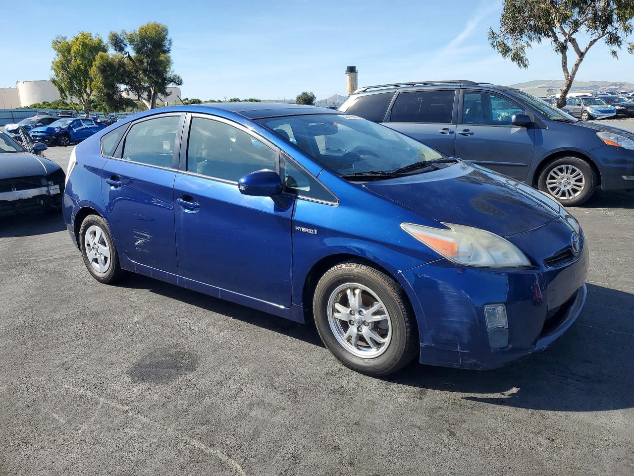 2010 Toyota Prius Iv - Image 4