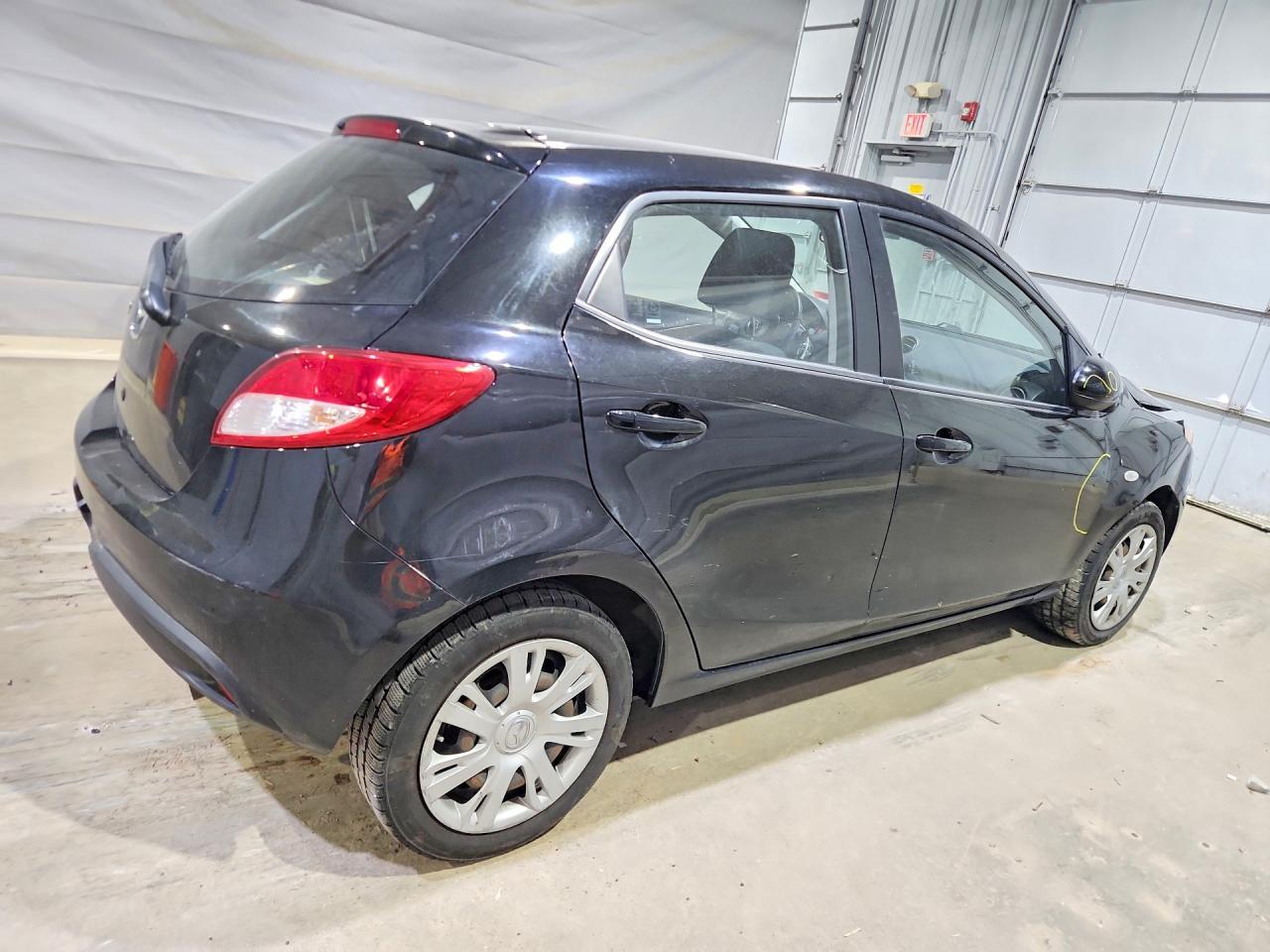 2011 Mazda Mazda2 - Фото 3