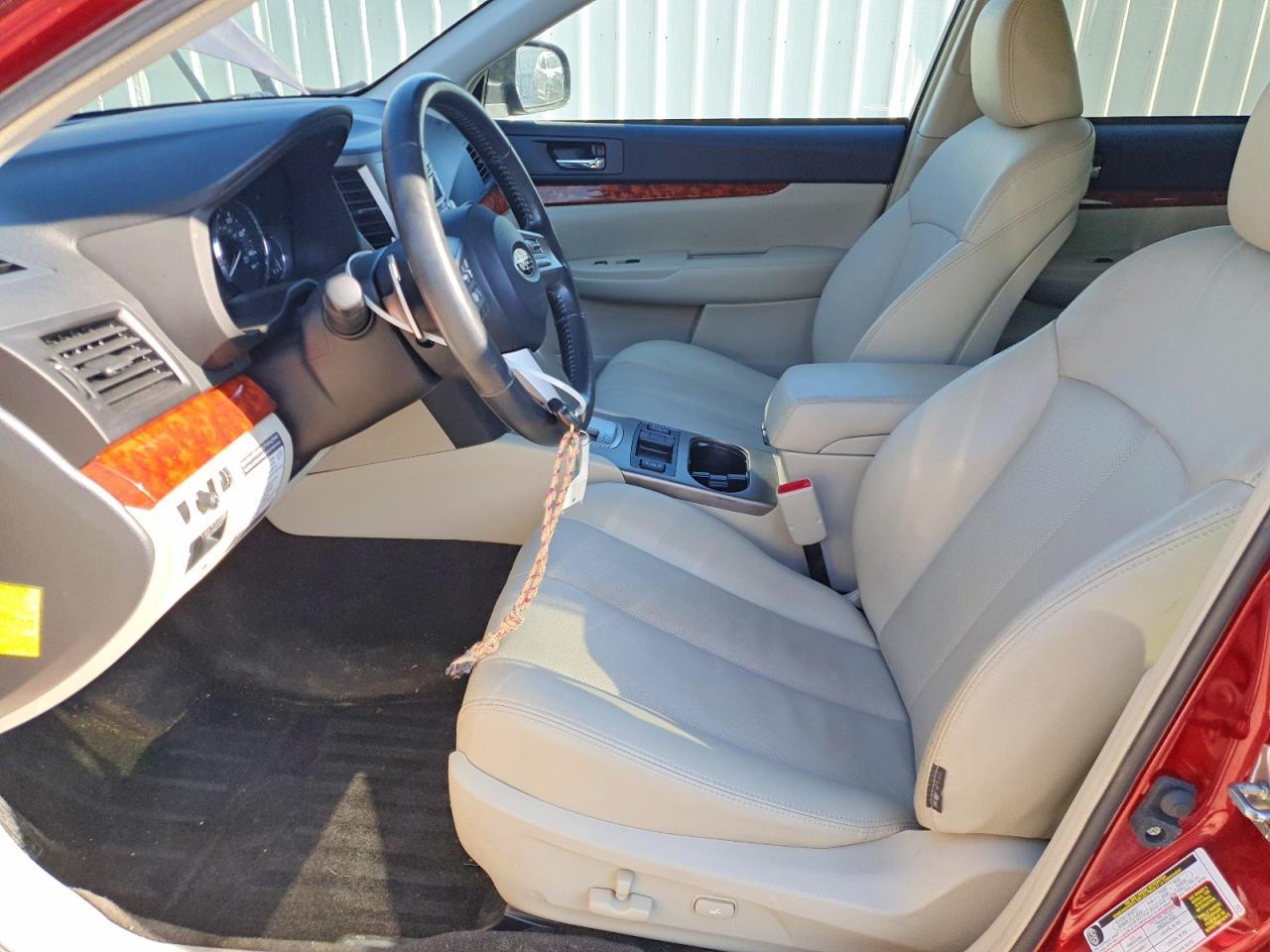 2011 Subaru Outback 2.5I Limited - Фото 7