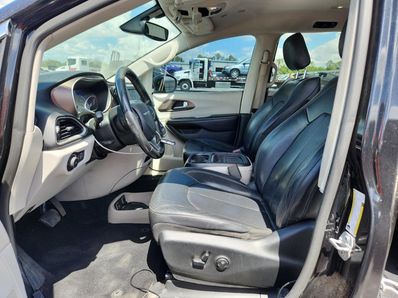 2019 Chrysler Pacifica Touring L - Фото 7
