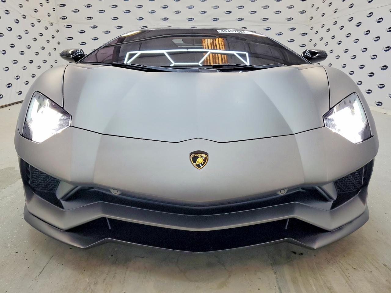 2019 Lamborghini Aventador S - Фото 5
