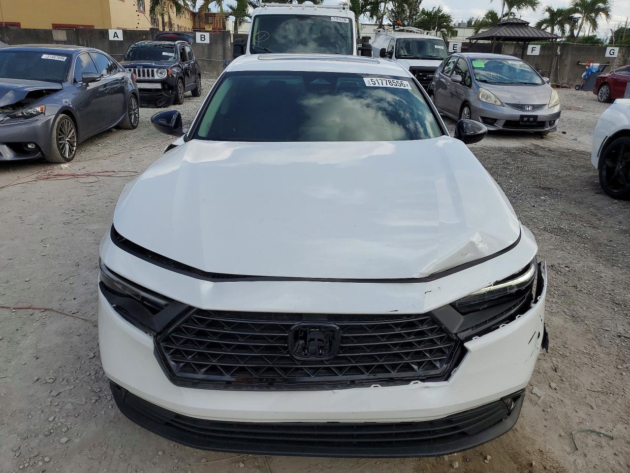 2025 Honda Accord Se - Image 5