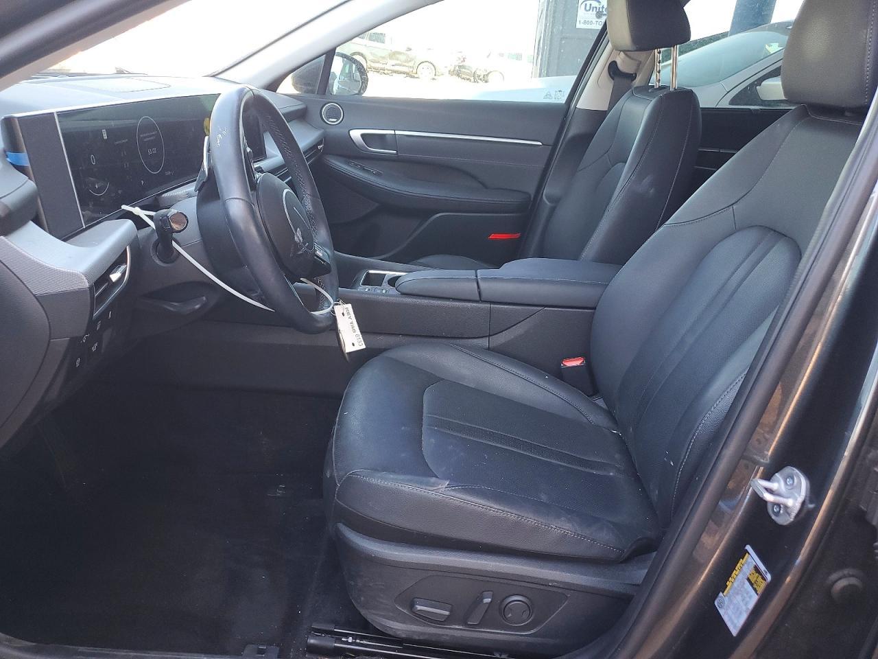 2025 Hyundai Sonata Hybrid Limited - Image 7