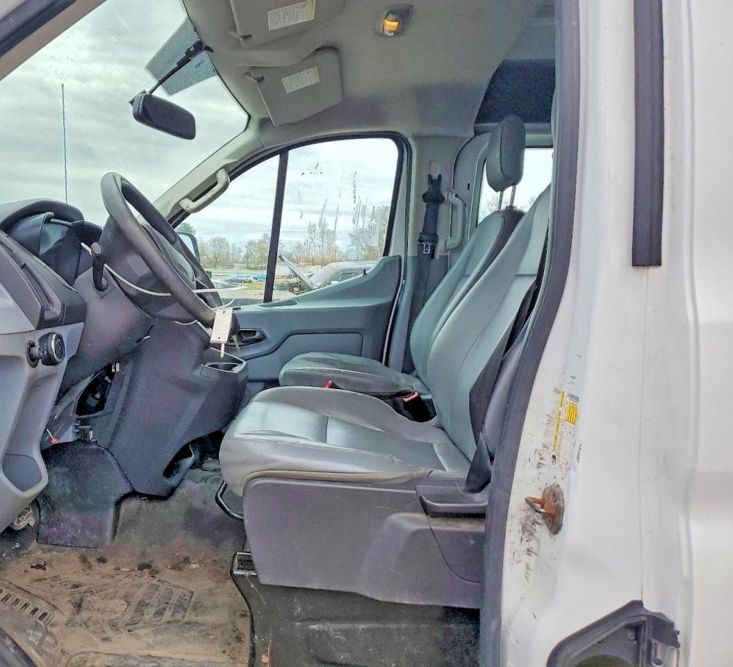 2015 Ford Transit 250 Delivery Van - Фото 7