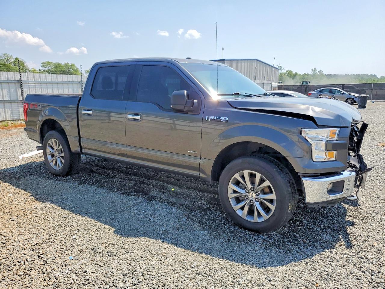 2017 Ford F150 Supercrew - Image 4