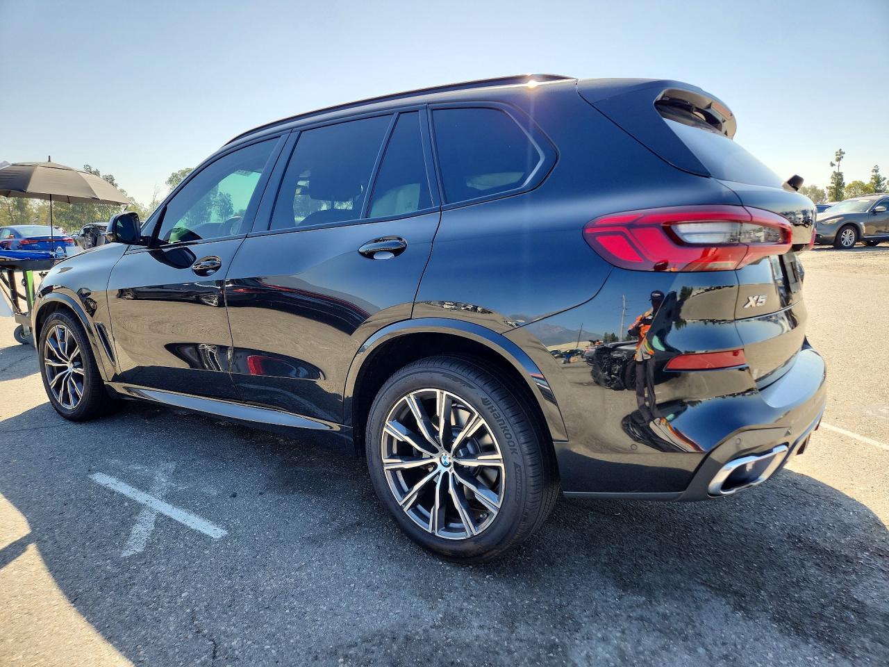 2019 BMW X5 xDrive40I - Image 2