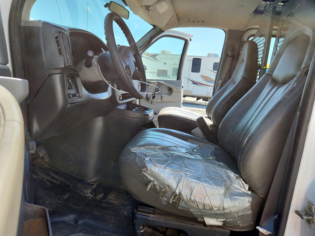 2005 Chevrolet Express 1500 Utility / Service Van - Фото 7
