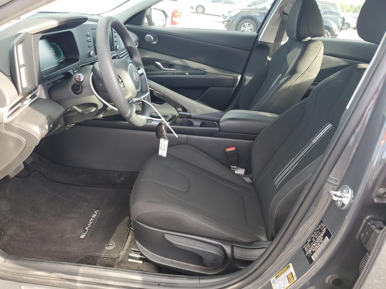 2025 Hyundai Elantra Hybrid Blue - Фото 7