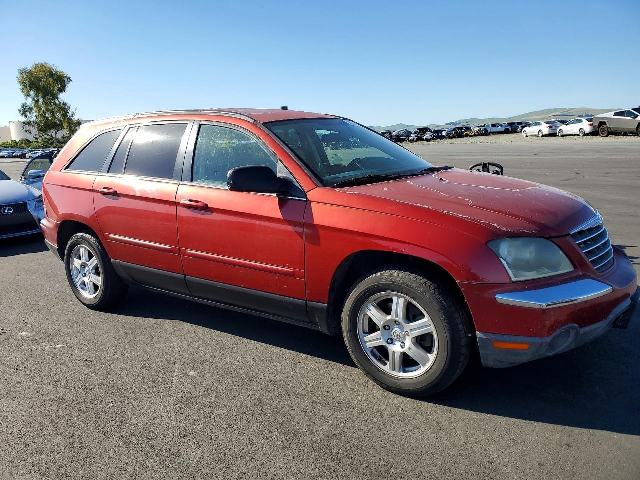 2006 Chrysler Pacifica Touring - Image 4